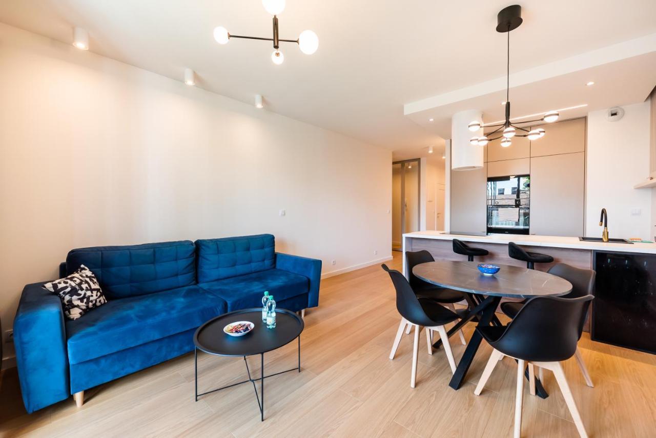Wola Marble Apartment Warsawa Bagian luar foto